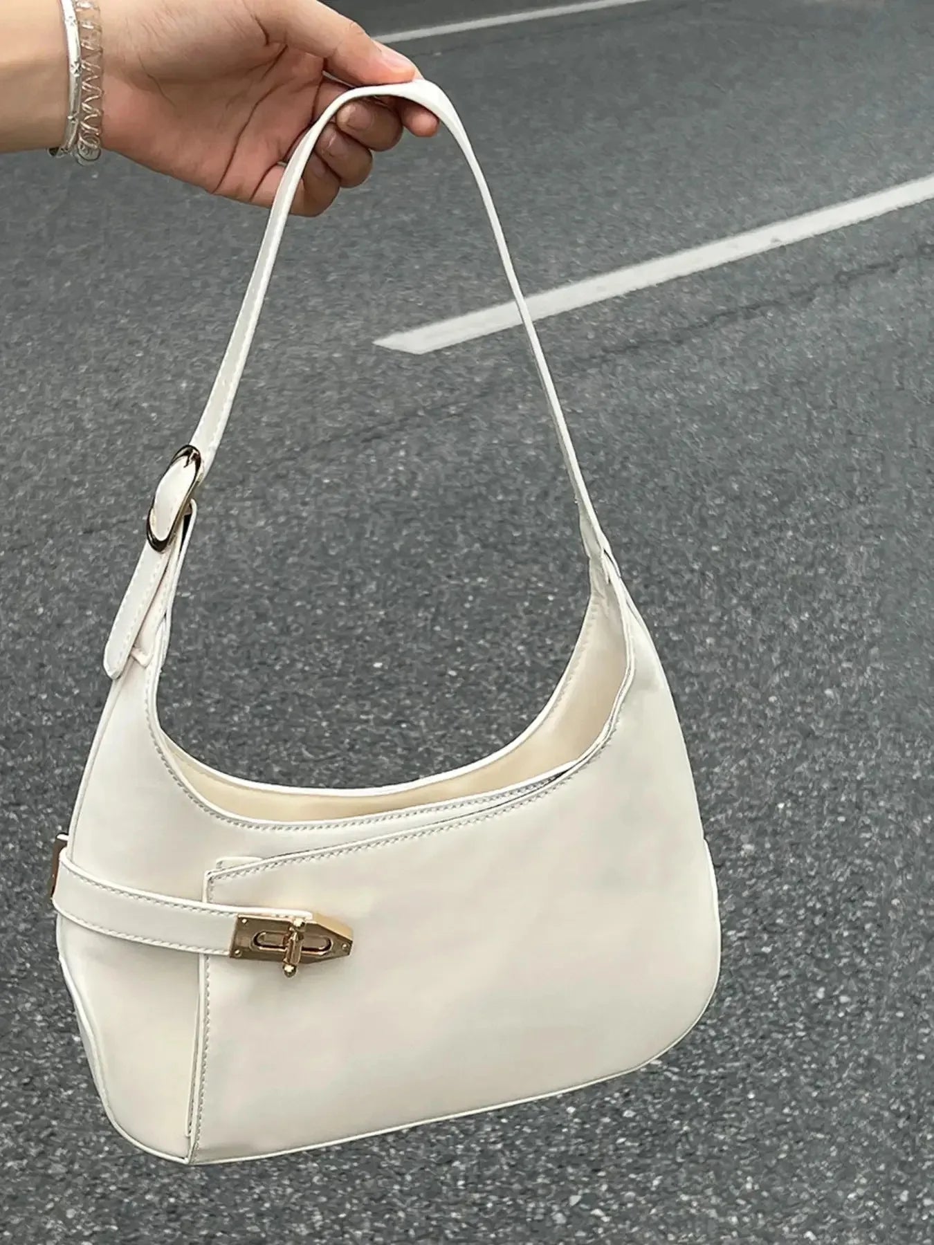 Rosea Classic Shoulder Bag